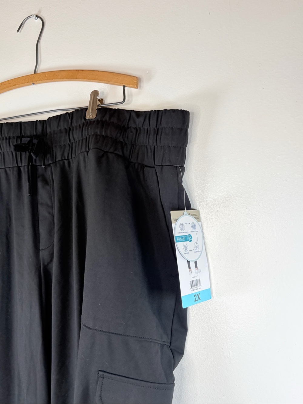 Mondetta Recycled Cargo Pocket Jogger - Picture 4 of 8